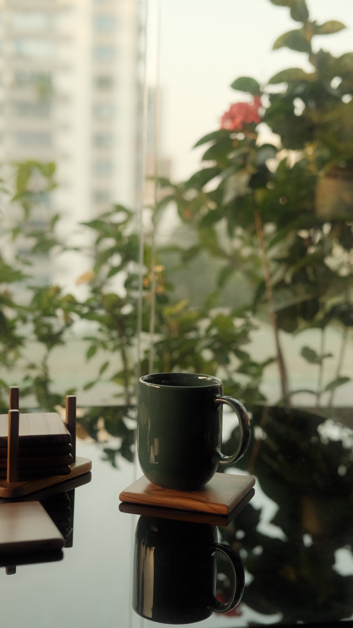 SQUARE COASTERS WITH STAND