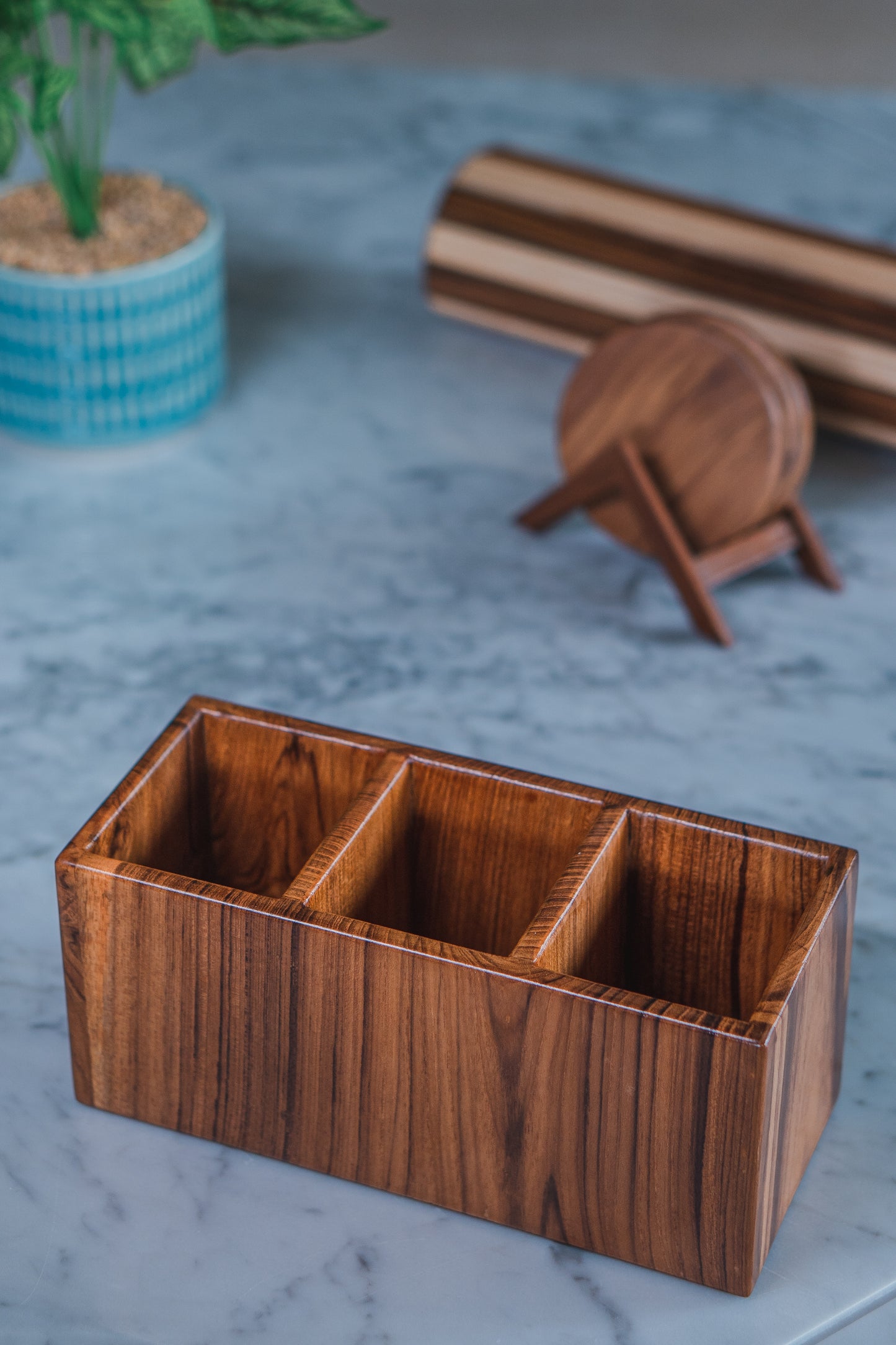 CUTLERY HOLDER (LARGE)