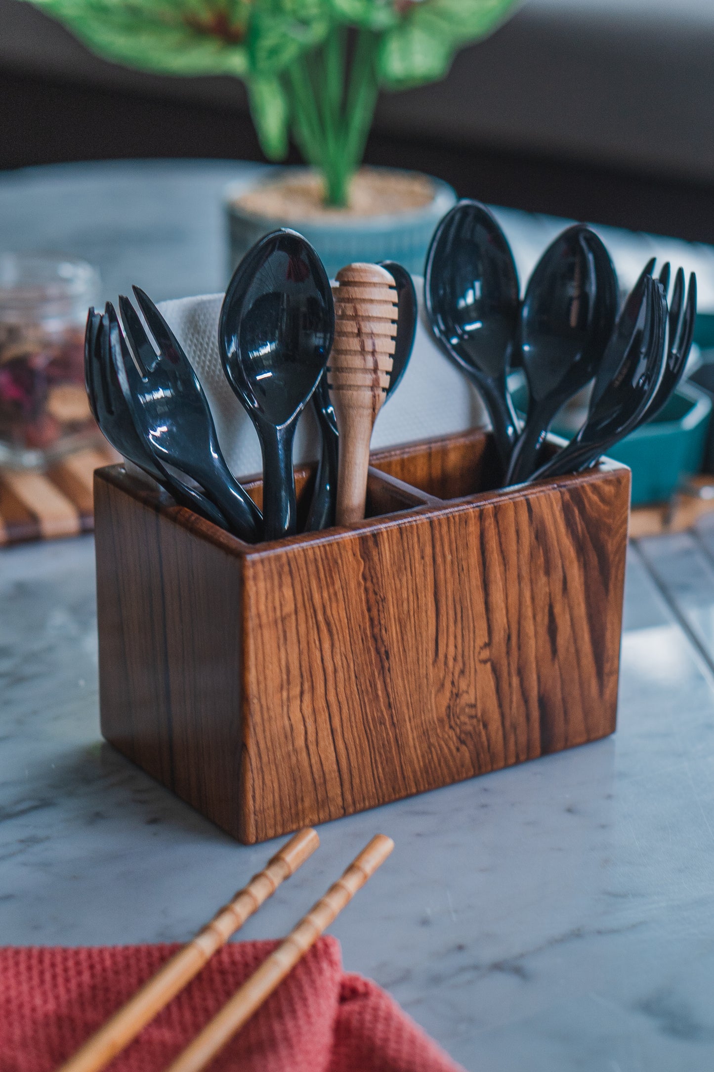 CUTLERY HOLDER (MEDIUM)